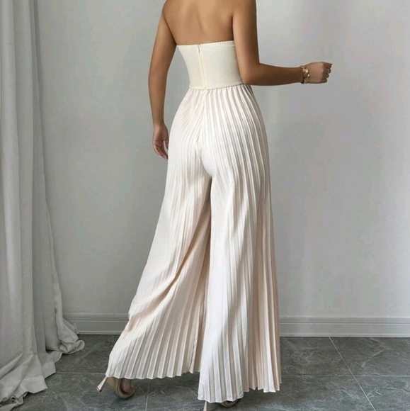 Women Casual Romantic Draped Waist Bandeau Jumpsuit - Picture 2 of 4